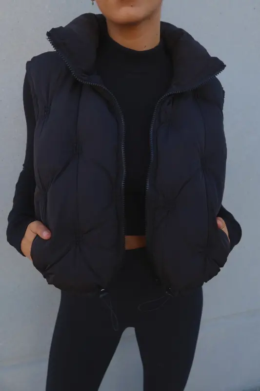 Quilted Crop Puffer Vest