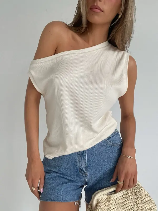 Selena One Shoulder Top